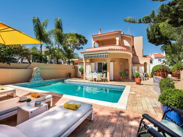 Villa Daniela Quarteira, Prenota  Hotel a Algarve con parcheggio, Parcheggio