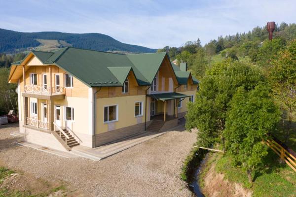 Сироварня Далекі Гори, Buchen Sie  Snidavka Iwano-Frankiwsk