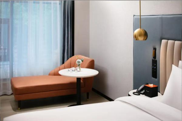 Meisu Huanzhi Hotel, Daoxian Xiaoshui Middle Road Commercial Pedestrian Street Branch, Buchen Sie  Hotels in Hunan mit Parkplatz, Parkplätze