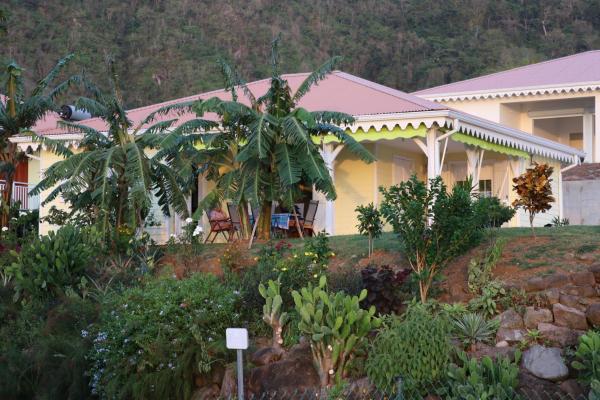 Villa Les Bougainvyiers, ambiance créole, Buchen Sie  Les Anses-dʼArlets Fort-de-France