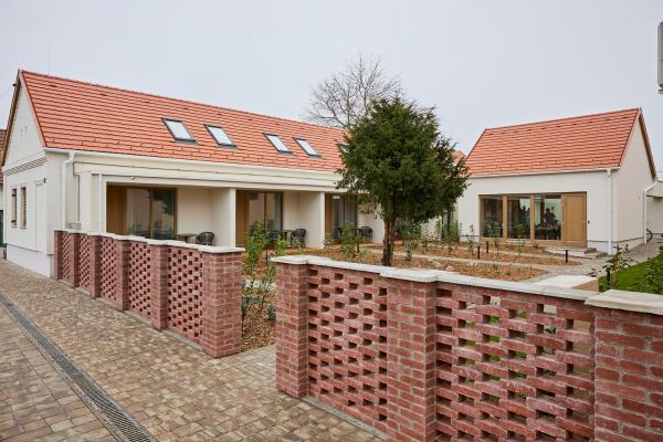 Villa Bayer, Buchen Sie  Villány 