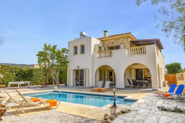 3bedroom Villa Sweet Sunset with pool St George Pegeia, Reserva ahora  Hoteles con piscina en Pafos, Piscina