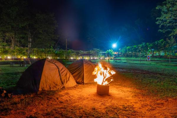 Dandeli Inn Resort, Réserver  Hôtels avec piscine à Karnataka, Piscine