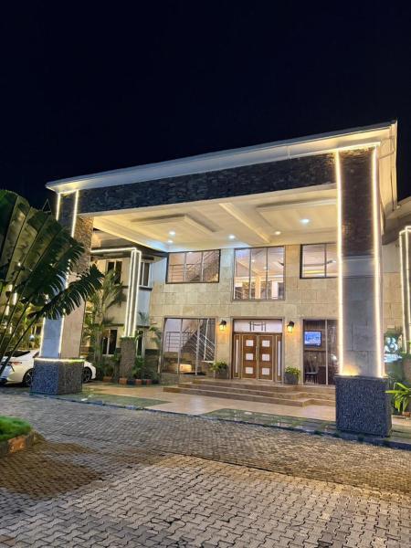 Brava Hotel, Buchen Sie  Beste Wellnesshotels in Ibadan, SPA