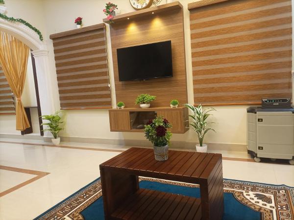 Rajhomes, Prenota  Edappally Kerala