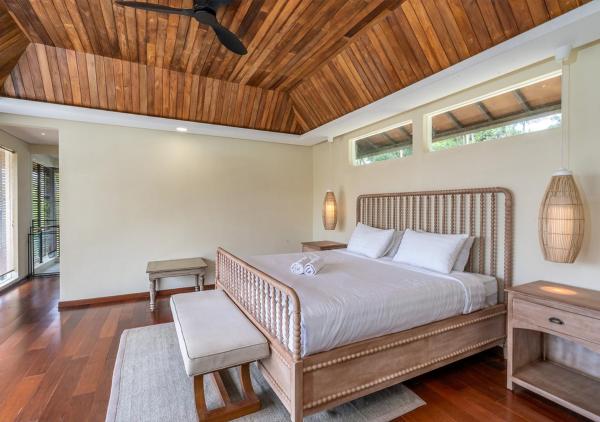 ESTUVILLA by Serenity 2BR & Private Pool in Ubud, Reserva ahora  Hoteles con piscina en Bali, Piscina