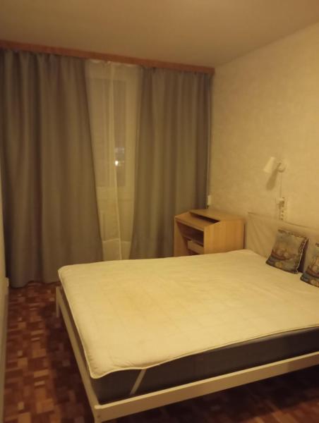 Soukromý pokoj 12m2, Prenota  Praga 