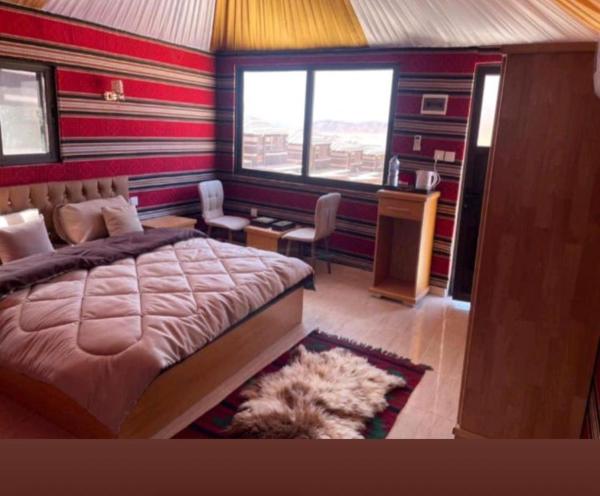 Wadi Rum Wanderer cmap, Buchen Sie  Wadi Rum Akaba