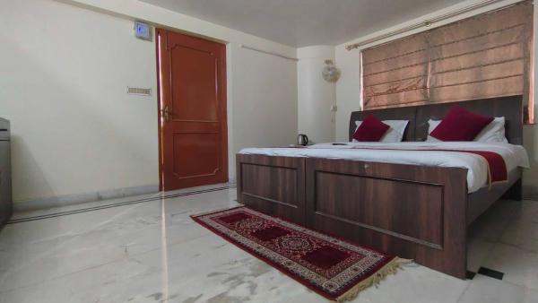 Collection O Upasana Park Newtown Formerly Hotel Nirwana, Buchen Sie  New Town Westbengalen