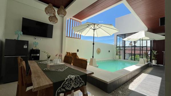 Puspa Nirwana Villa, Buchen Sie  Hotels mit Pool in Badung, Schwimmbad