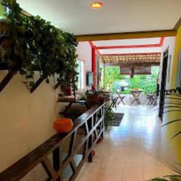 Hostel Litoral Norte Praia do Forte Bahia, Reserva ahora  Hoteles en Noreste de Brasil con aparcamiento, Aparcamiento