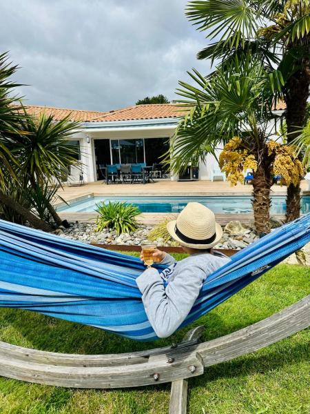 Villa à 800m de la Plage, Piscine chauffée, Reserva ahora  Hoteles en Aquitania con aparcamiento, Aparcamiento