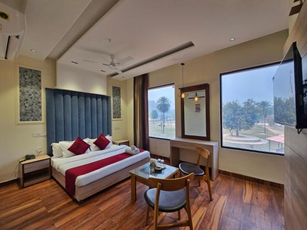 Hotel The SOHO, Buchen Sie  Chandīgarh Chandigarh Region