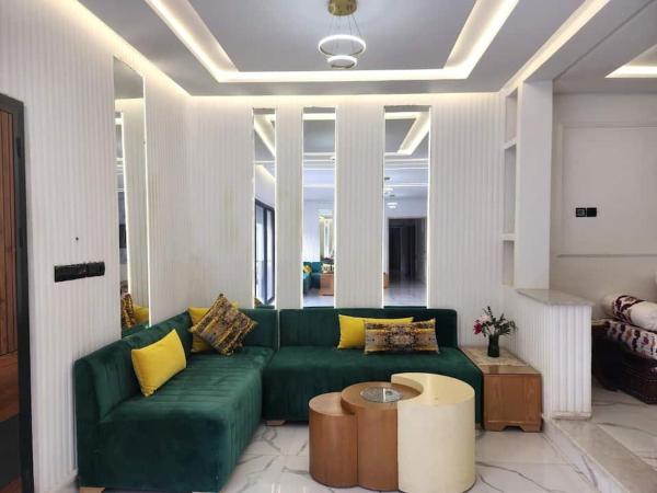 Villa Luxe Fès avec Piscine & Spa, proche aéroport, Private Hammam, Prenota  Fez Fes-Meknes