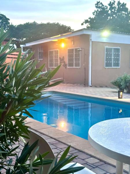 Oasis Haven Curacao, Book  Willemstad Hotels with a Pool, Swimming Pool