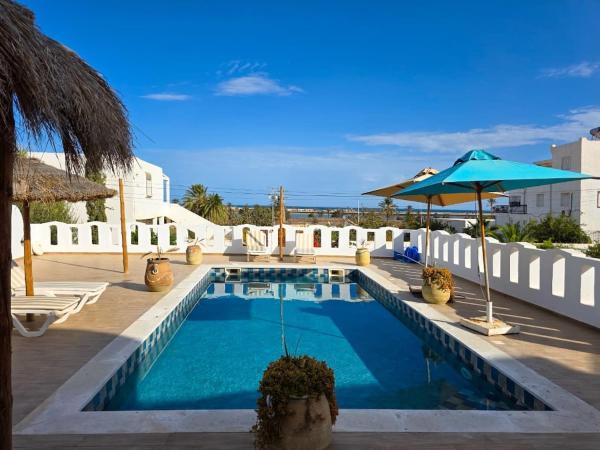 Villa Laguna View, Reserva ahora  Hoteles en Djerba con aparcamiento, Aparcamiento