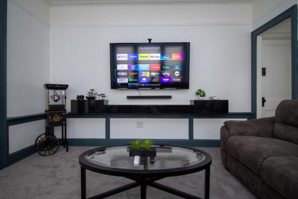 Cozy Theatre & Office Brooklyn Stay, Buchen Sie  Brooklyn 