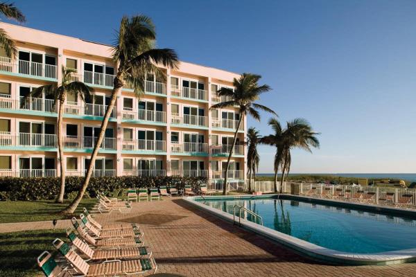 Wyndham Sea Gardens Resort -2BR- Apartment with Resort Access, Buchen Sie Ferienwohnung Hotels in Broward County mit Pool, Schwimmbad