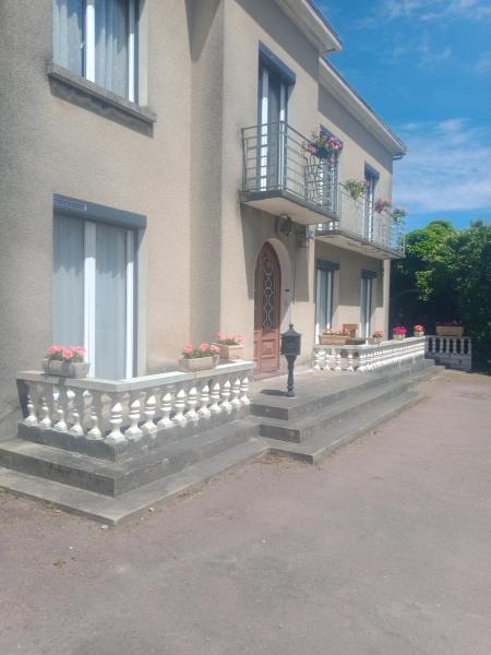 la thiberienne du Nord, Reserva ahora  Hoteles en Aquitania con aparcamiento, Aparcamiento