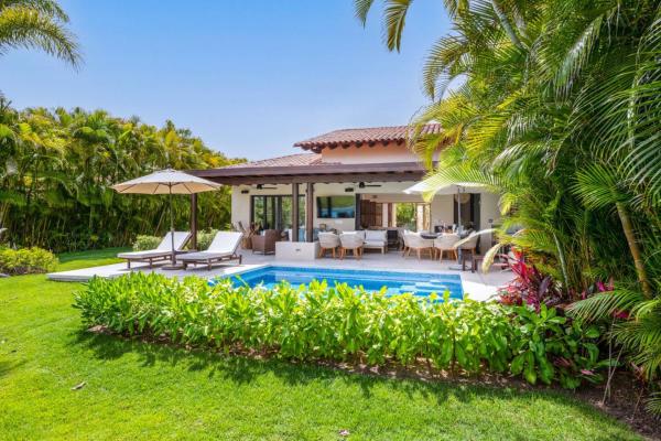 3 bd Villa with Ocean Views LP11, Buchen Sie  Hotels mit Pool in Nayarit, Schwimmbad