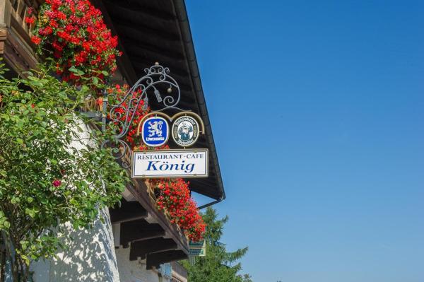 Gasthaus Café König, Reserva ahora  Hoteles en Baviera con aparcamiento, Aparcamiento