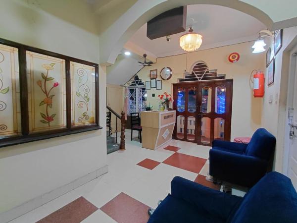 Taki Suhasini Guest House, Reserva ahora  Hoteles en Bengala Occidental con aparcamiento, Aparcamiento