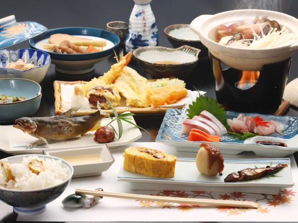 眺望の湯宿弁天, Prenota  Hotel a Toyama con parcheggio, Parcheggio