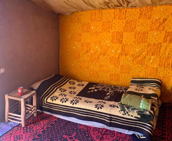 Bouhayat desert camp Tagounite, Réserver  Hôtels à Souss-Massa-Draa avec parking, Parking