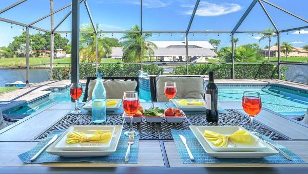 Island Time-Gulf Access Pool Villa with 3 King Beds, Prenota  Hotel SPA a Florida, SPA