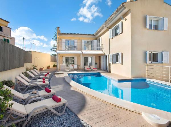 Owl Booking Villa Can Gaya - 5 Minutes Walk to the beach, Prenota  Port d'Alcudia Maiorca