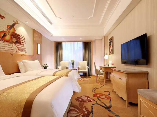 Vienna International Hotel Shanghai Qingpu New Town Metro Station Branch, Buchen Sie  Qingpu Region Shanghai