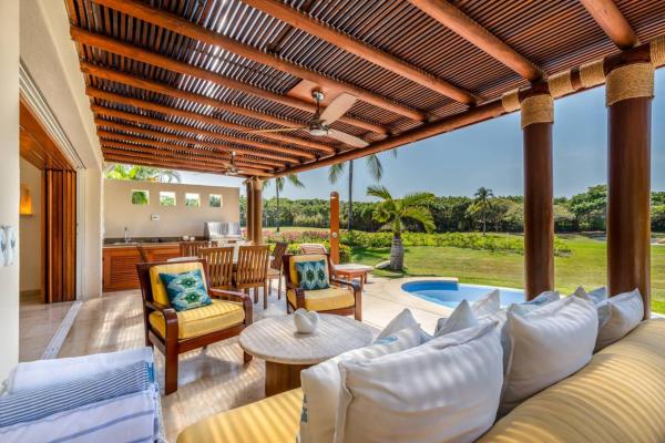 3 Bd Villa in Las Palmas Punta Mita Cook Golf-Cart, Buchen Sie  Hotels mit Pool in Nayarit, Schwimmbad