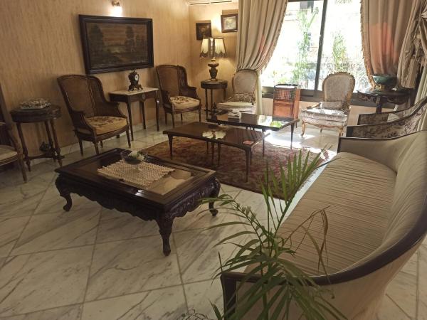 The Royal Apartment Rooms-Luxurious Rooms From JAD, Prenota Appartamento Hotel a Cairo Governorate con parcheggio, Parcheggio