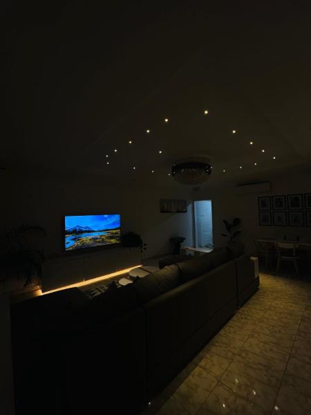 Grand Apartments, Reserva ahora Apartamento Hoteles en Gran Acra con aparcamiento, Aparcamiento