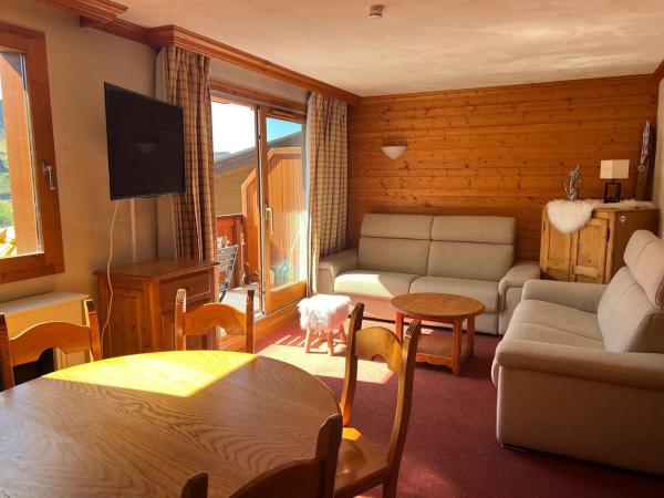 Appartement confortable 3 pièces, piscine et parking, proche pistes à Plagne Villages - FR-1-181-2871, Prenota  Hotel con piscina a Rodano-Alpi, Piscina