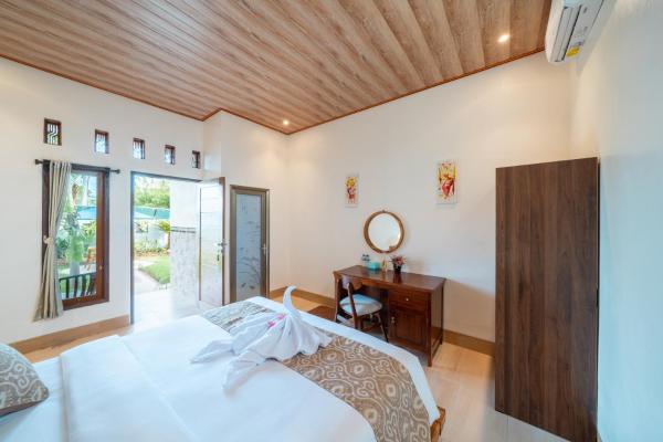 Puspa Guest House Lembongan, Prenota  Hotel a Bali con parcheggio, Parcheggio