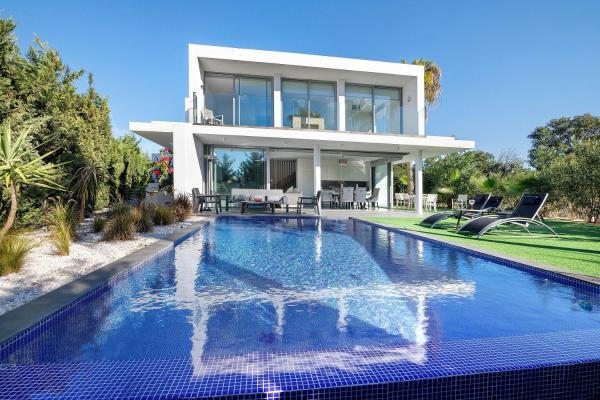 Villa Pêra By Gabi Miguel, Prenota  Hotel a Algarve con parcheggio, Parcheggio