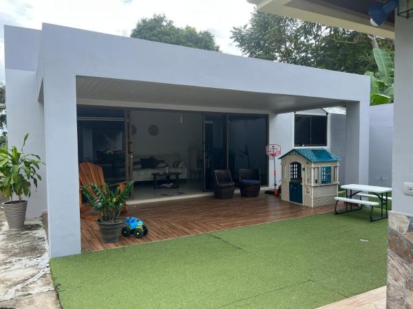 Villa Olivia suit, Buchen Sie  Hotels in Aguadulce mit Parkplatz, Parkplätze