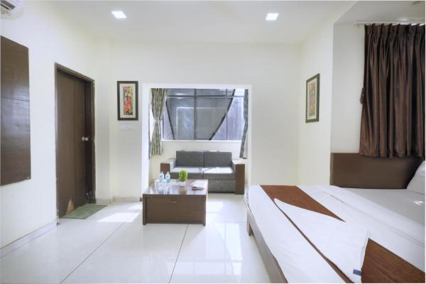 Hotel PALMVIEW RESIDENCY, Réserver  Vadodara Gujarat