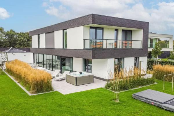Hello Zeeland Villa in Domburg - Babelweg 11 8p, Reserva ahora  Hoteles en Zelanda con aparcamiento, Aparcamiento