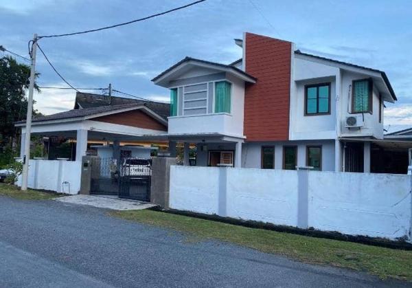 DSara Homestay Batu Buruk Kuala Terengganu, Prenota  Hotel a Terengganu con parcheggio, Parcheggio