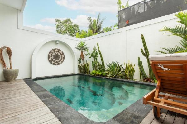 Chopik Villa, Reserva ahora  Hoteles con piscina en Bali, Piscina