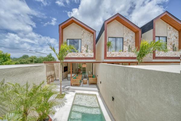 New Luxury Ribamar Villas, Reserva ahora  Hoteles con piscina en Bali, Piscina