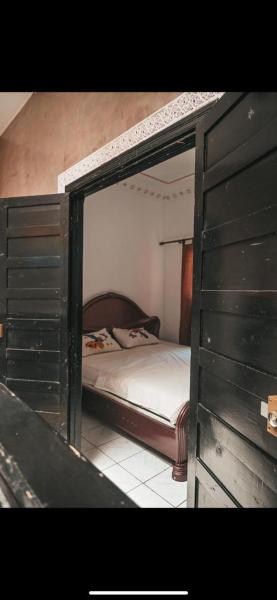 chambres Marrakech, Buchen Sie  Hotels in Marrakech-Safi mit Parkplatz, Parkplätze