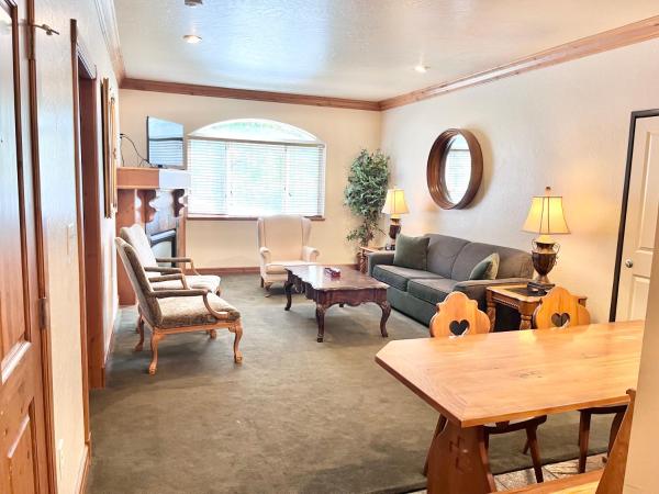 Cozy Family Zermatt King Villa with Kitchen Near Park City & Deer Valley Ski Resorts - 1085, Buchen Sie  Hotels in Utah mit Parkplatz, Parkplätze