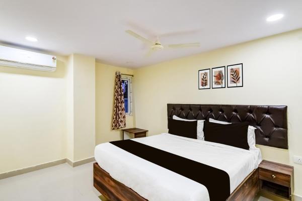 Hotel O R Square NARSINGI, Prenota  Gundipet Hyderabad Region