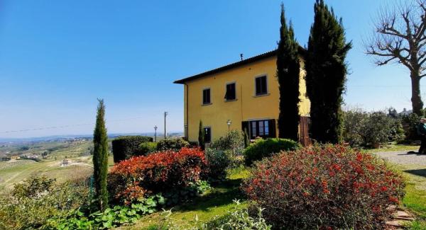 Villa Luce San Miniato, Buchen Sie  Hotels in San Miniato mit Parkplatz, Parkplätze