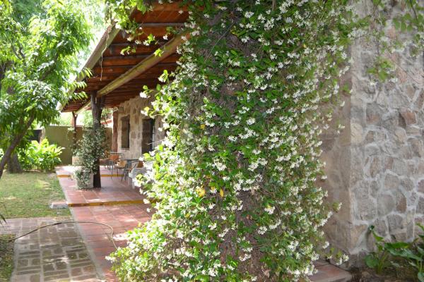 Cabañas Rumi Huasi, Prenota Hotel Hotel a Córdoba con parcheggio, Parcheggio