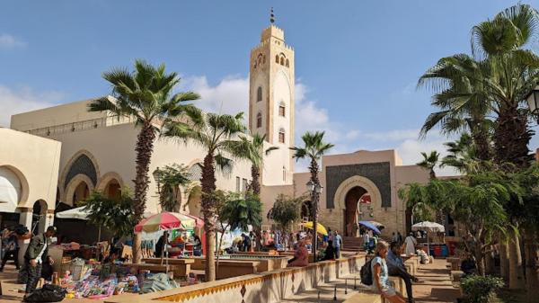 appartement moderne au centre ville, Prenota  Agadir 