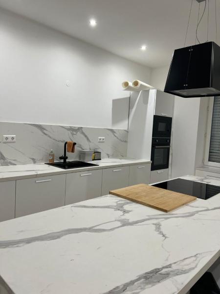 Chambre Élégance et confort a Esch, Prenota  Esch-sur-Alzette 